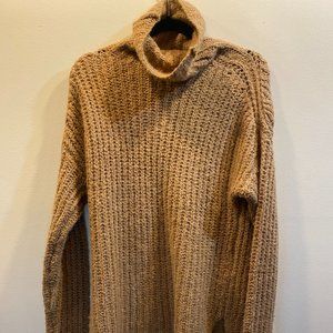 Abercromie & Fitch Wool Camel/Tan Turtleneck Sweater; Size S